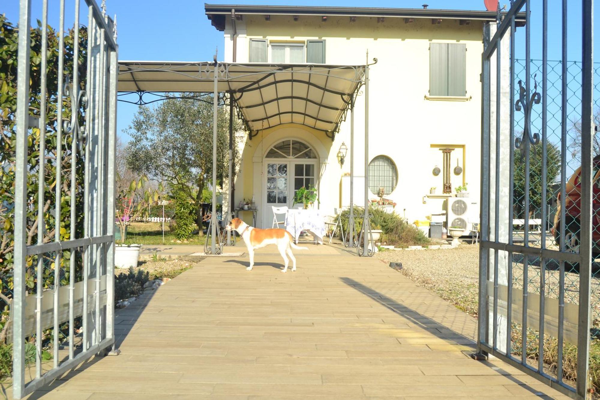 Lotus Country House Креспеллано Экстерьер фото